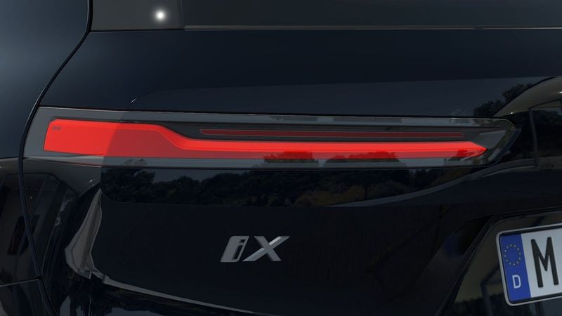BMW iX bild 7