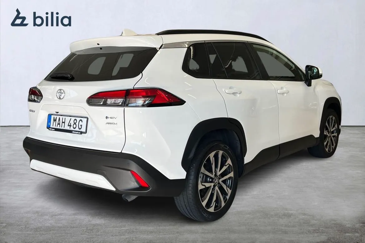 Vehicle image 18