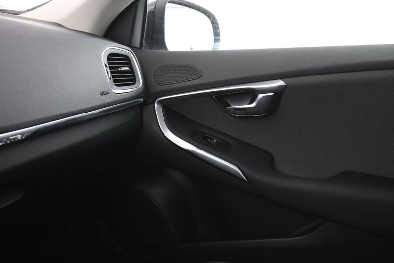 Volvo V40 bild 29