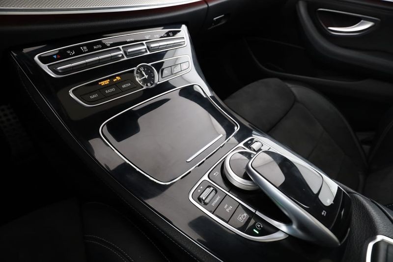 Mercedes E220 bild 22