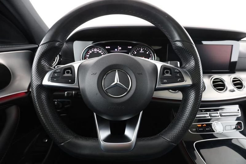 Mercedes E220 bild 19