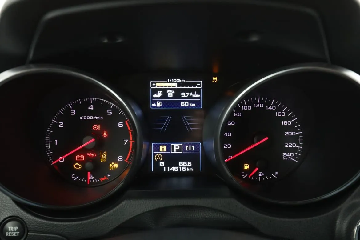 Vehicle image 21