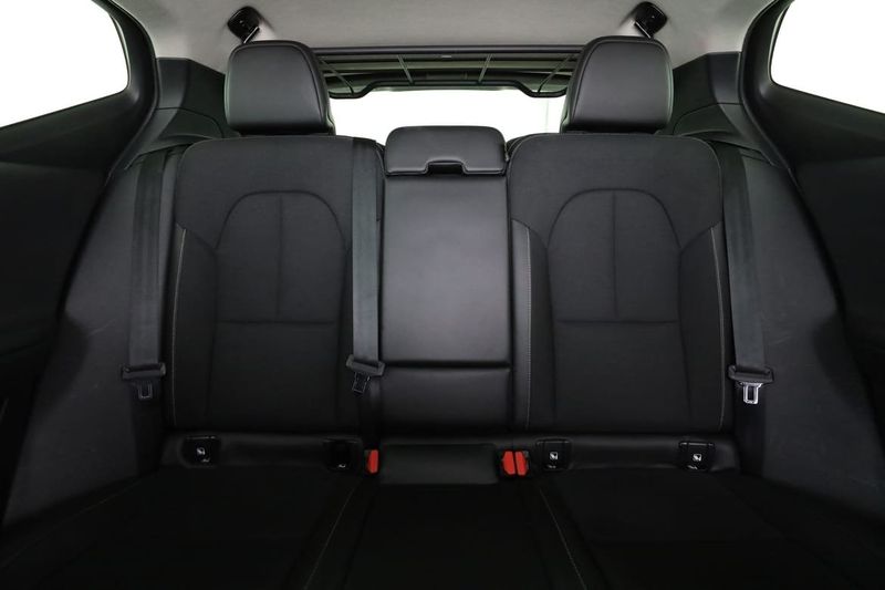 Volvo XC40 bild 16
