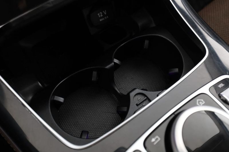 Mercedes E220 bild 27