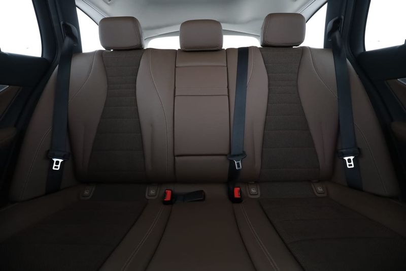Mercedes E220 bild 16