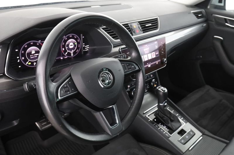 Skoda Superb bild 12