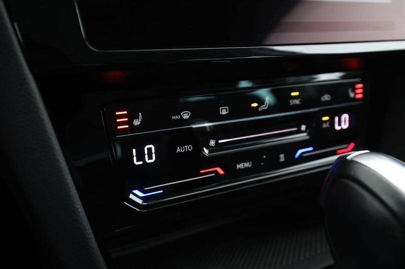 Volkswagen Passat bild 27