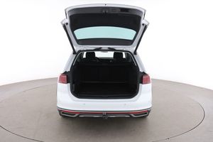 Volkswagen Passat bild 17
