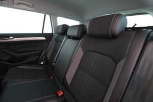 Volkswagen Passat bild 15
