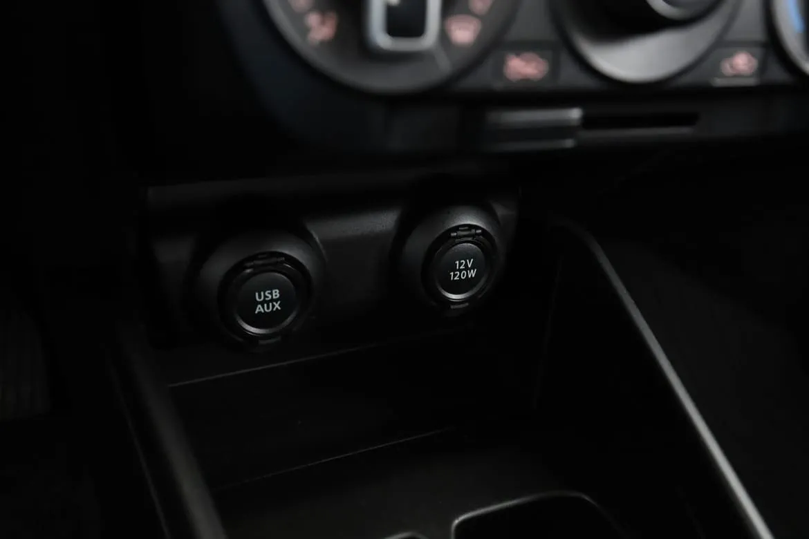 Vehicle image 23