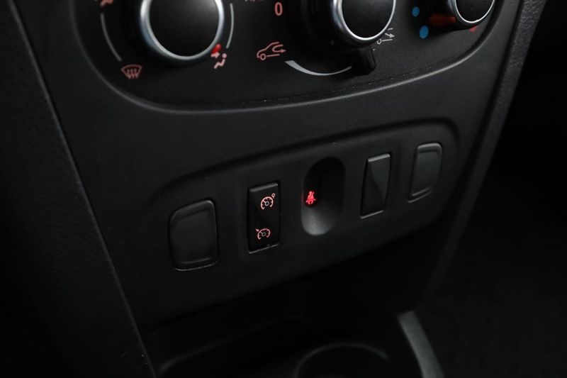 Dacia Sandero bild 26