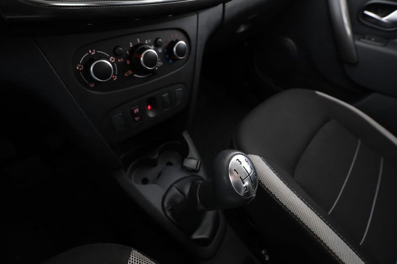 Dacia Sandero bild 23