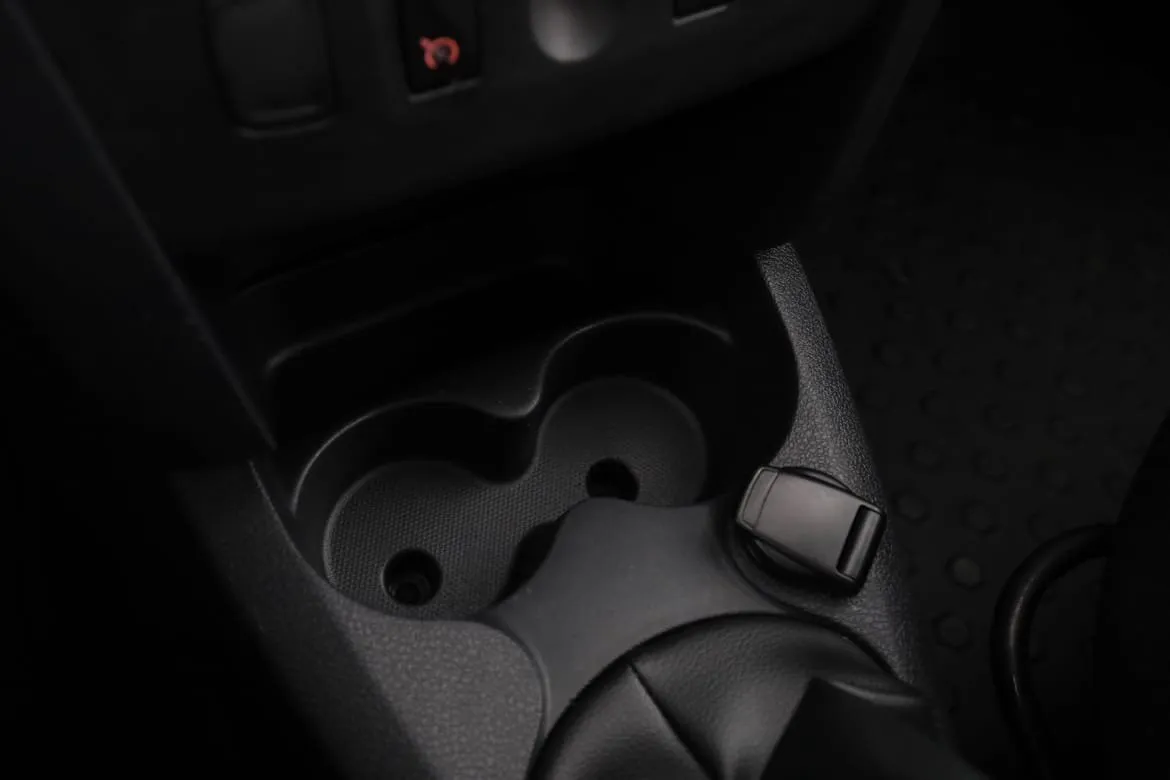 Vehicle image 26