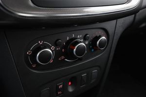 Dacia Sandero bild 25