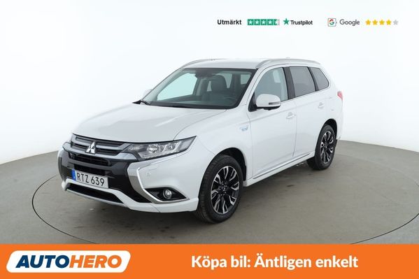 Mitsubishi Outlander 4WD / 360, Dragkrok, Skinn, ACC, GPS - 2016