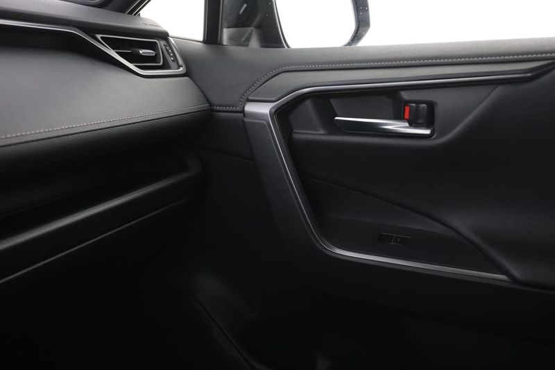 Toyota RAV4 bild 31