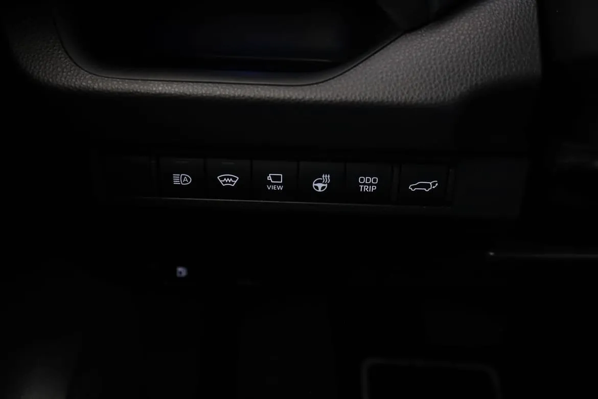 Vehicle image 36