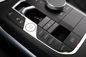 BMW 330 bild 30