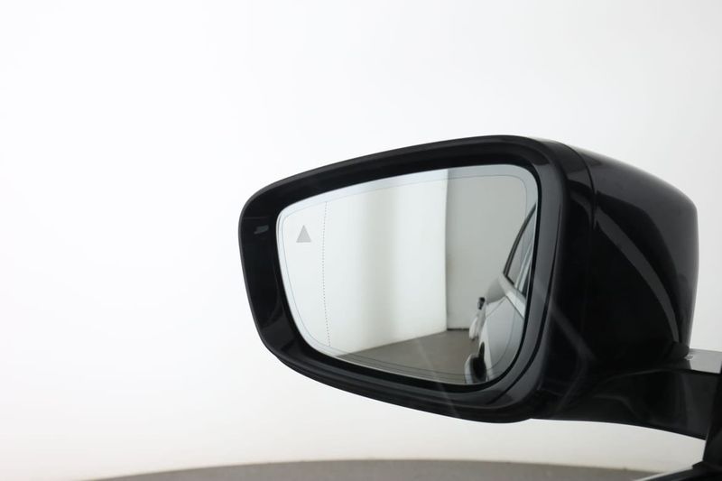 BMW 330 bild 37