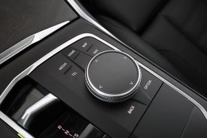 BMW 330 bild 31