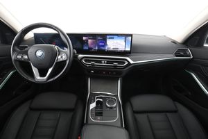 BMW 330 bild 13