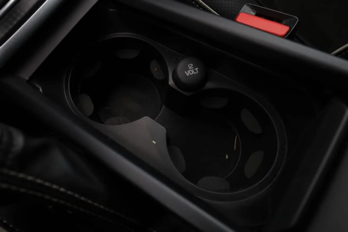 Vehicle image 24