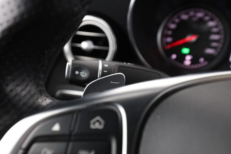 Mercedes GLC220 bild 31