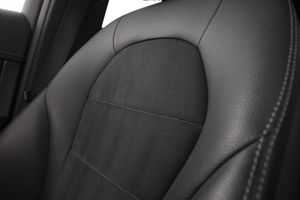 Mercedes GLC220 bild 37