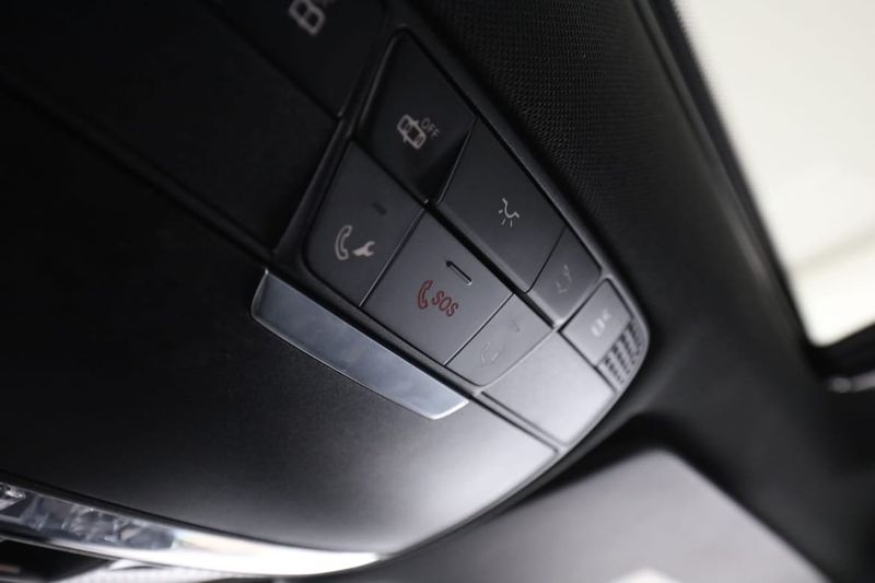 Mercedes GLC220 bild 38