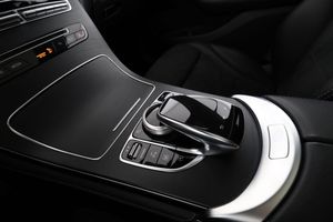 Mercedes GLC220 bild 25