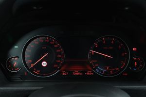 BMW 330 bild 18