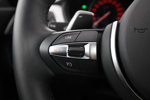 BMW 330 bild 32