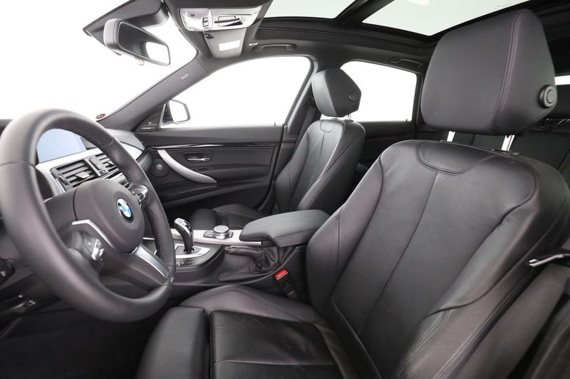 BMW 330 bild 10