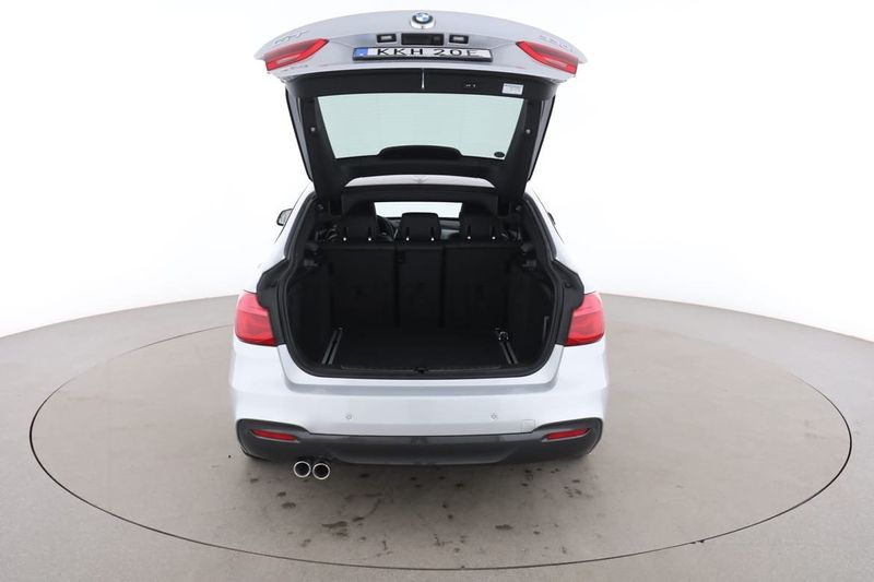BMW 330 bild 15