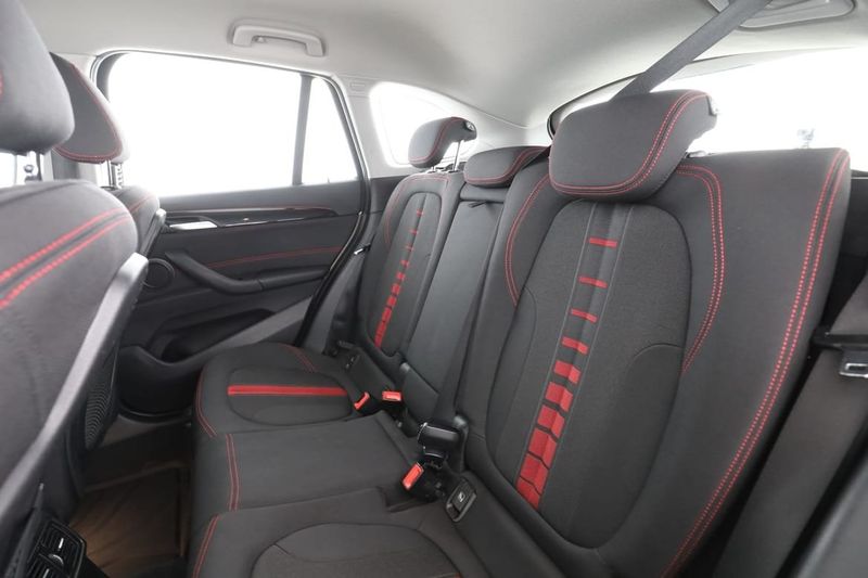 BMW X1 bild 15