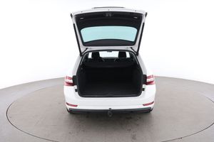 Skoda Superb bild 17