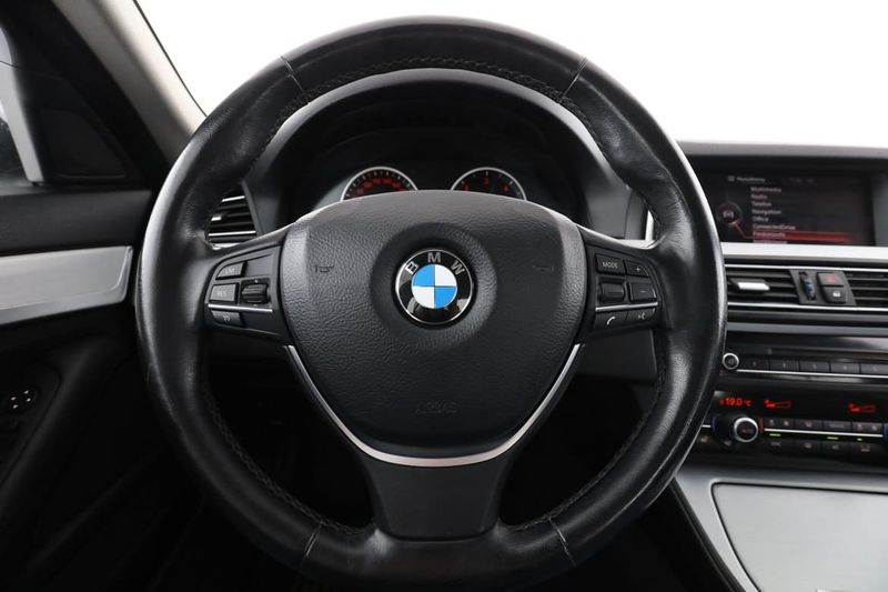 BMW 520 bild 19