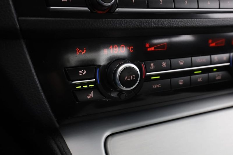 BMW 520 bild 25
