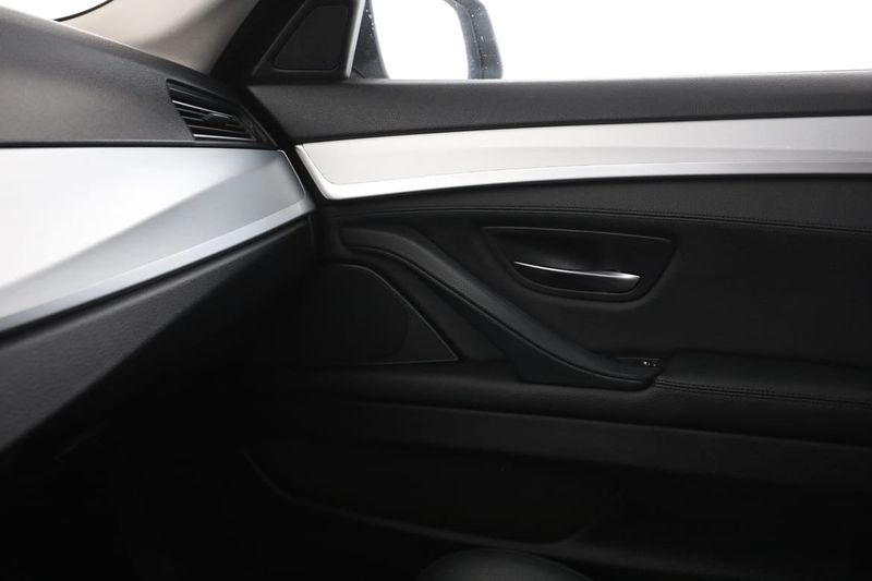 BMW 520 bild 31