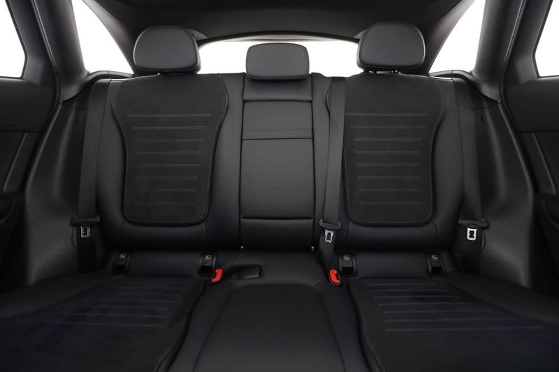 Mercedes GLC300 bild 16
