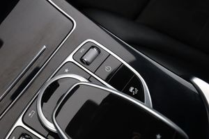 Mercedes GLC220 bild 30