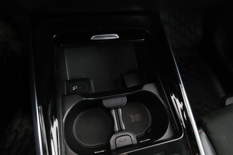 Mercedes GLB200 bild 25