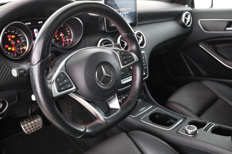 Mercedes A220 bild 12
