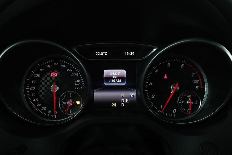 Mercedes A220 bild 20