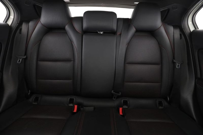 Mercedes A220 bild 16