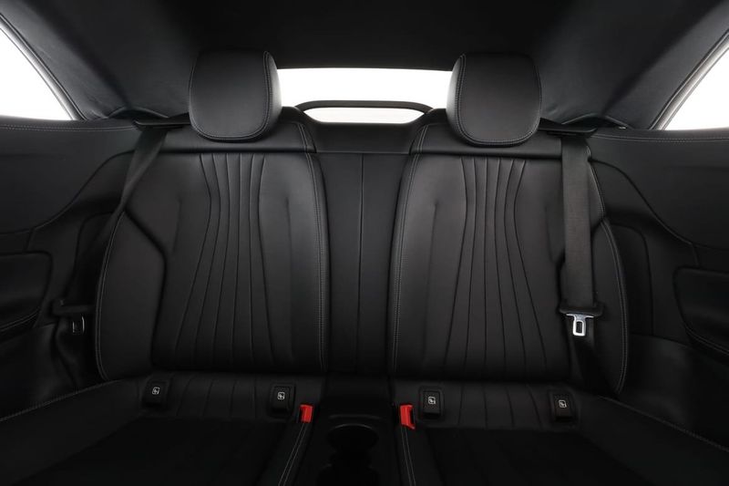 Mercedes E300 bild 16