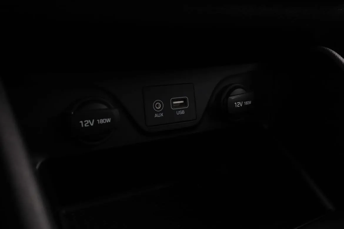 Vehicle image 22