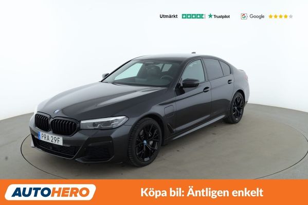 BMW 545 e M Sport / Park assist, 360-kamera, Rattvärme, H/K - 2023