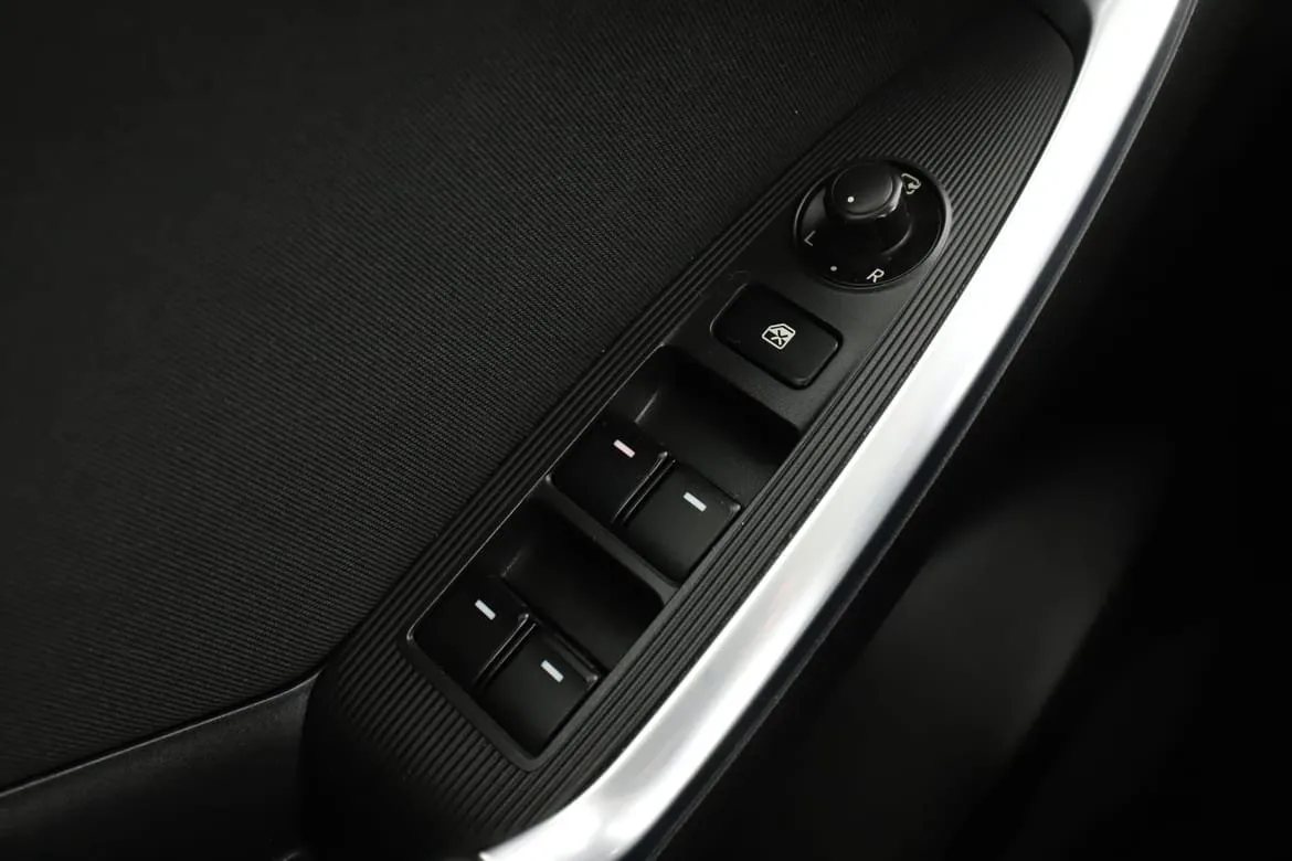 Vehicle image 29