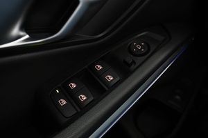 BMW 320 bild 36